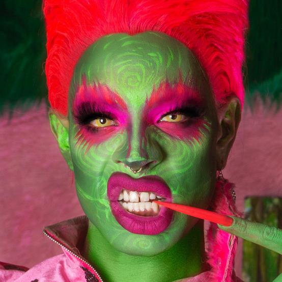 Yvie Oddly's avatar image