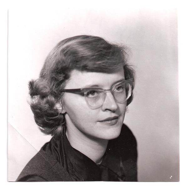 Connie Converse's avatar image