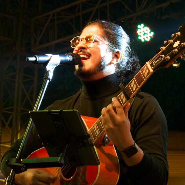 Sumonto Mukherjee's avatar image