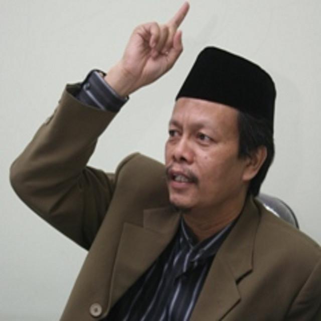 KH. Yunahar Ilyas's avatar image