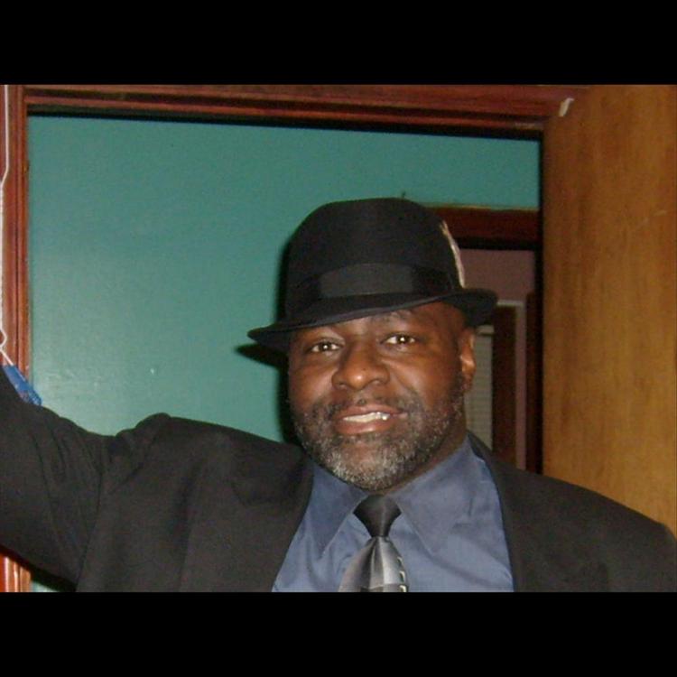 Arnold R. Gibson the MusicMyster's avatar image