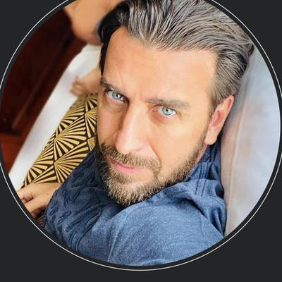 Thanos Petrelis's cover