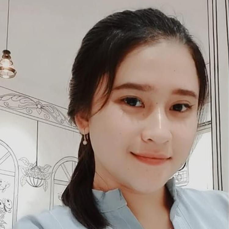 Adinda Permatasari's avatar image