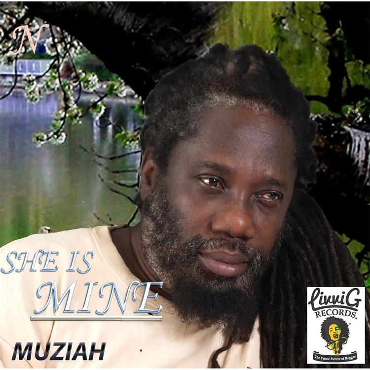 Muziah's avatar image
