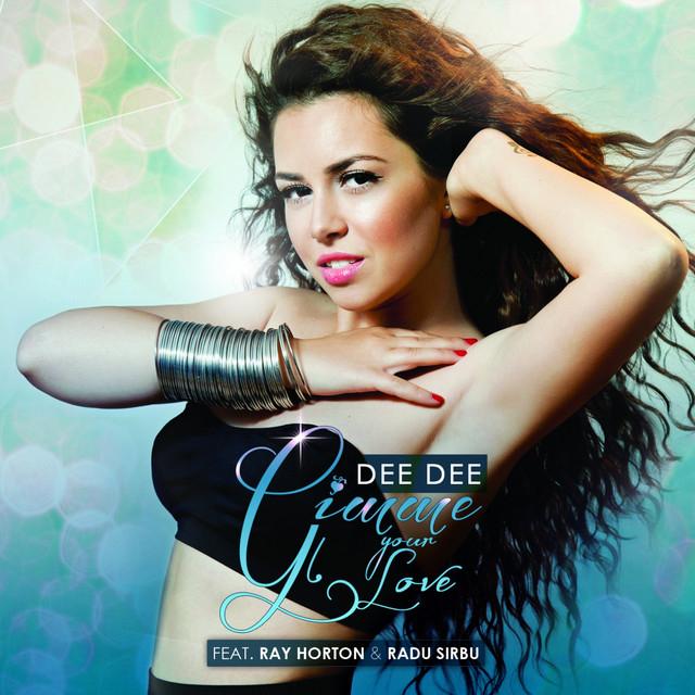 Dee-Dee's avatar image