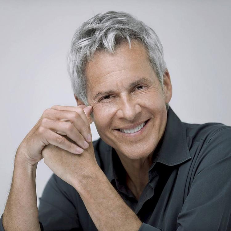 Claudio Baglioni Official TikTok Music - List of songs and albums by Claudio  Baglioni