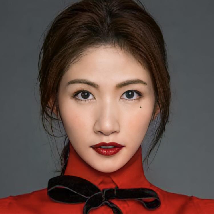 李千那's avatar image