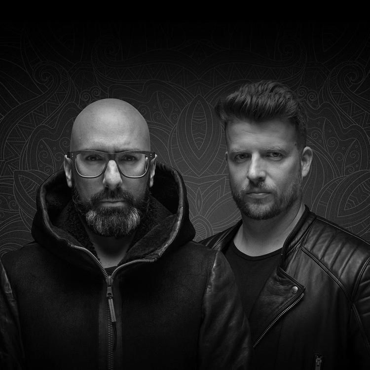 Chus & Ceballos's avatar image