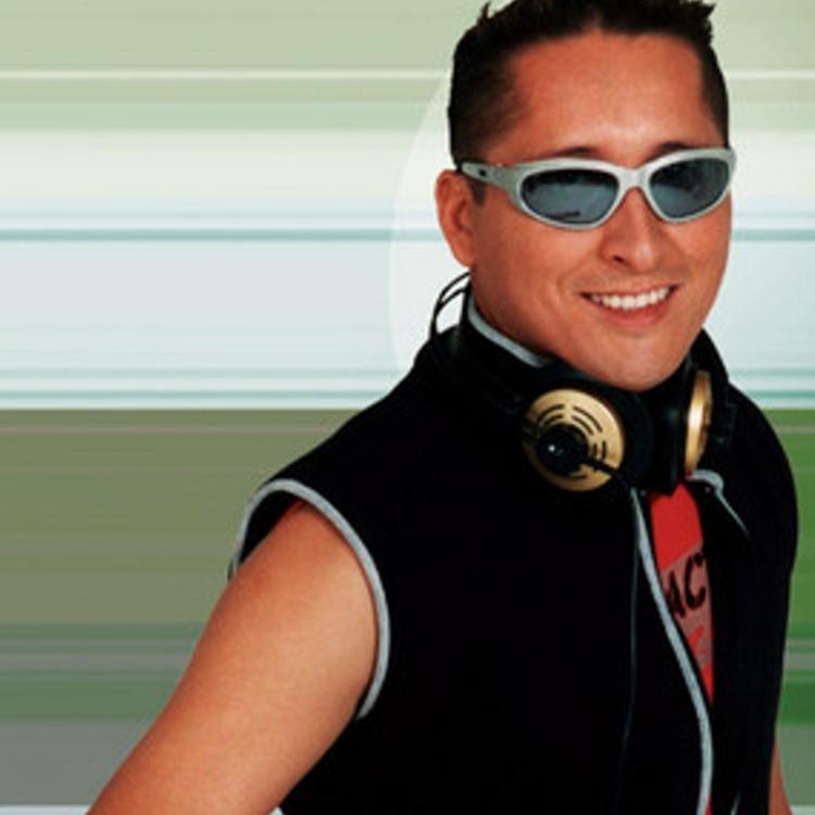 Dj Kuri's avatar image