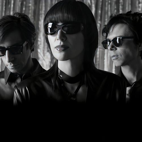 Yeah Yeah Yeahs Official TikTok Music - List of songs and albums by ...