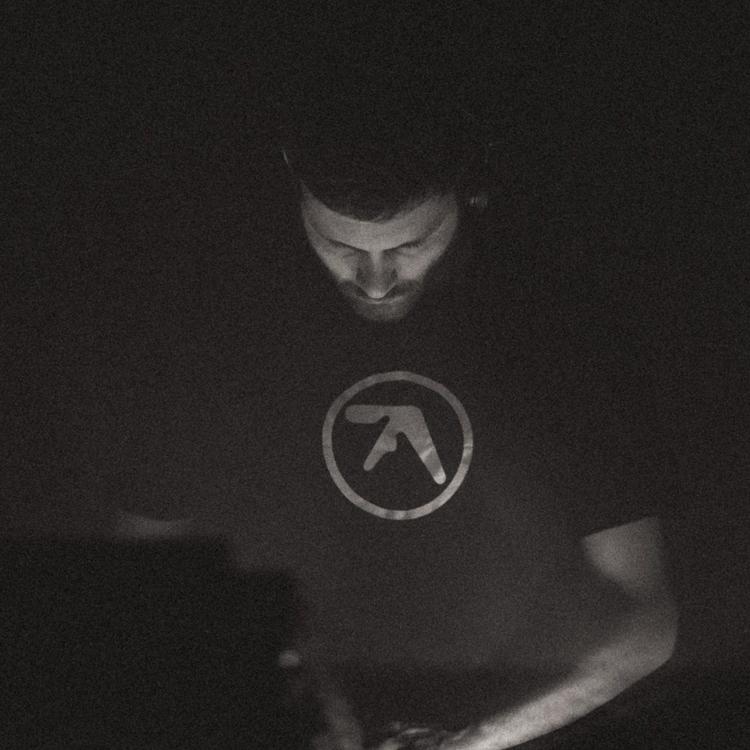 UVB's avatar image