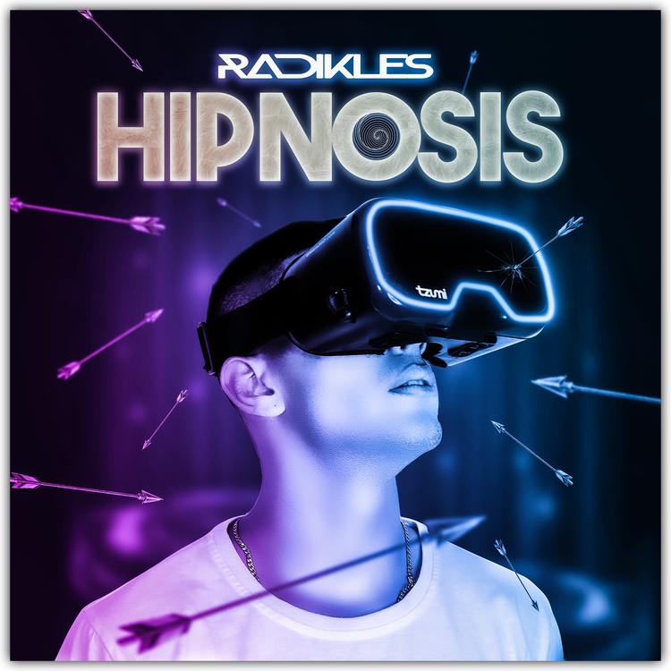 rAdiKles's avatar image