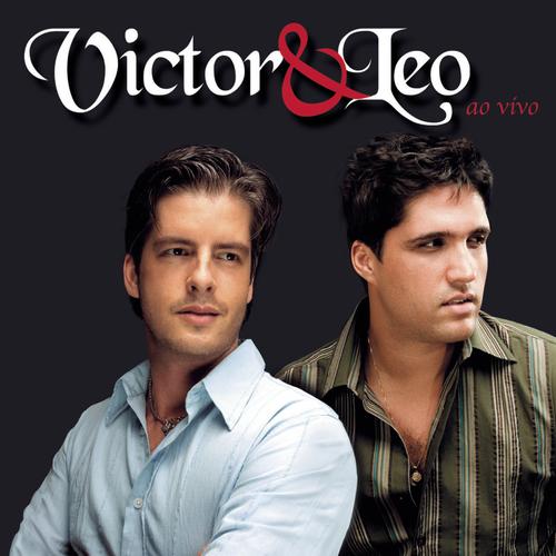 VITOR E LÉO's cover