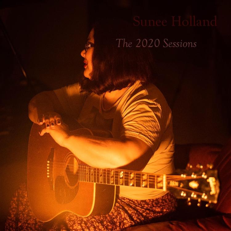 Sunee Holland's avatar image