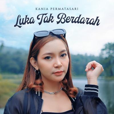 Luka Tak Berdarah's cover