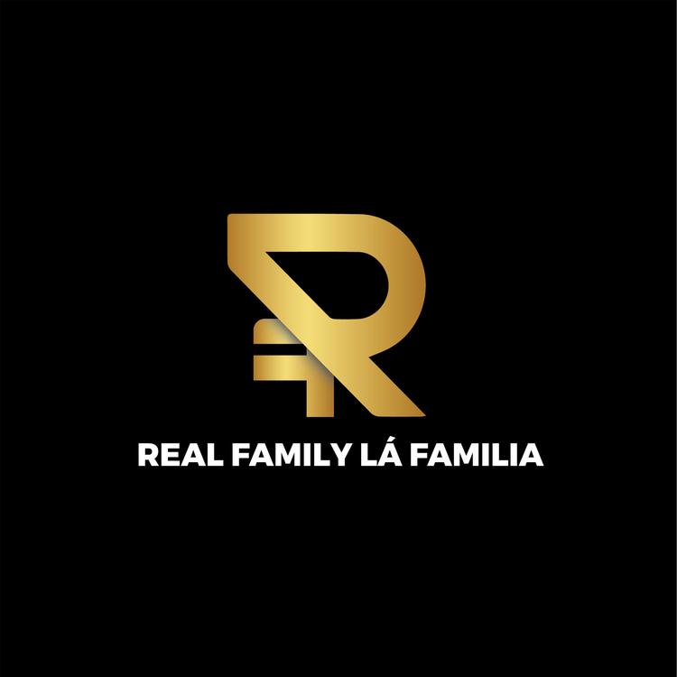 REAL_FAMILY_LA FAMILIA's avatar image