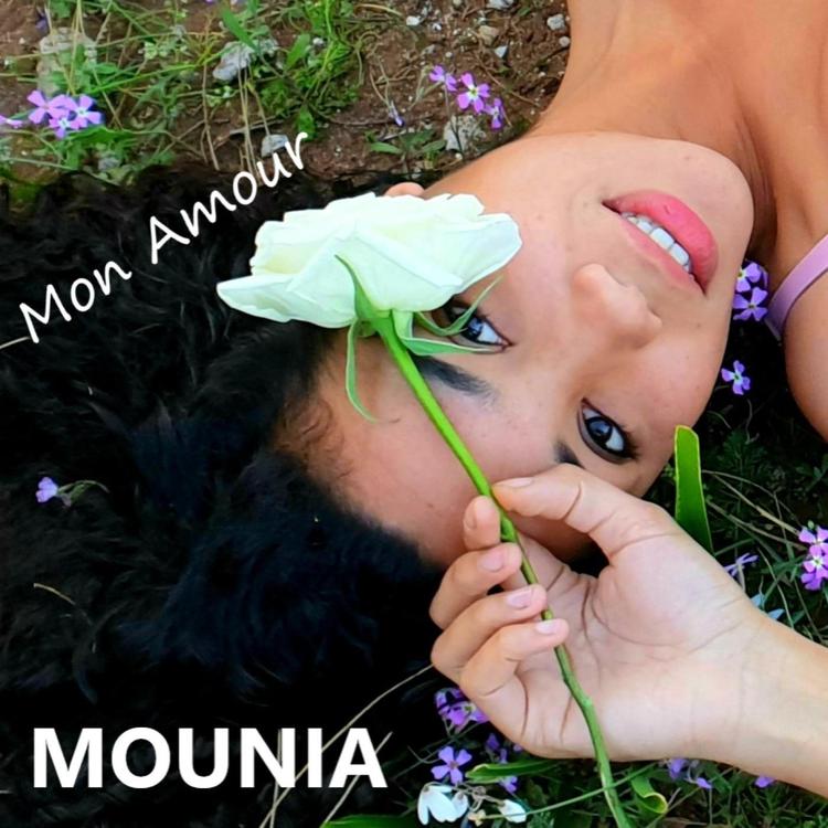 Mounia's avatar image