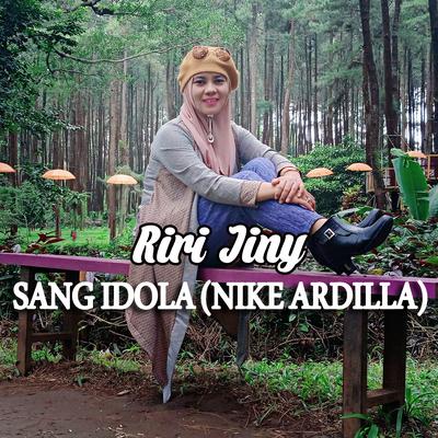 Sang Idola (Nike Ardilla)'s cover