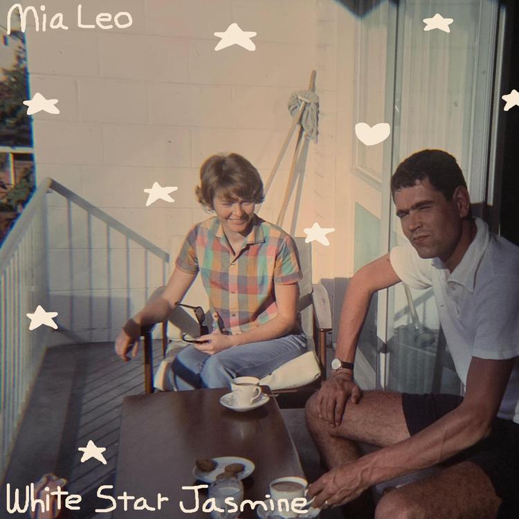 Mia Leo's avatar image