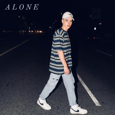 Alone By Szns's cover