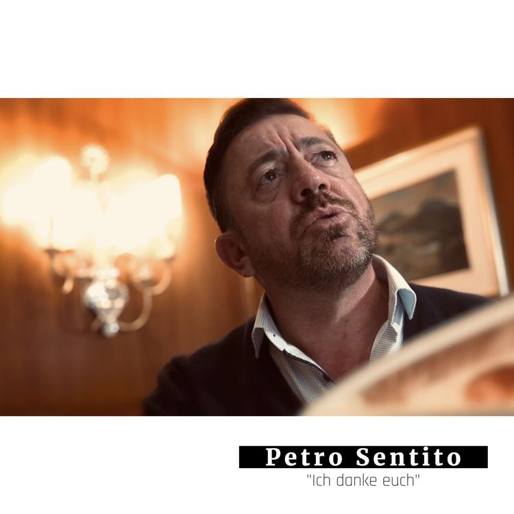 Petro Sentito's avatar image