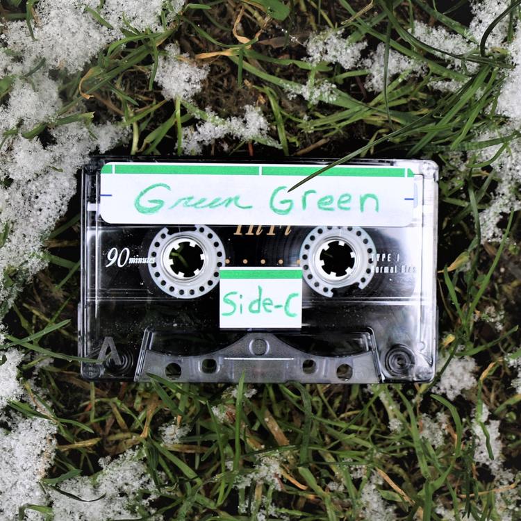 Green Green's avatar image