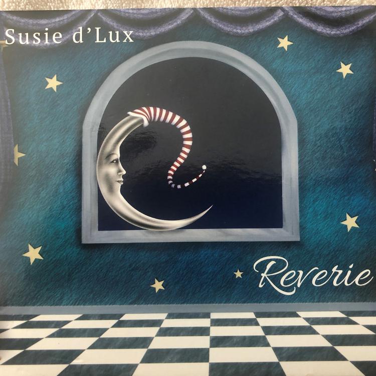 Susie d'Lux's avatar image