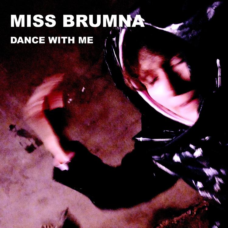 MisS BrumNa's avatar image