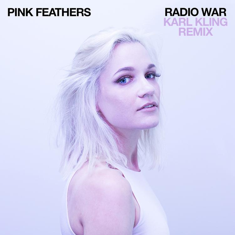 Pink Feathers's avatar image