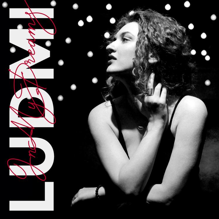 LUDMI's avatar image