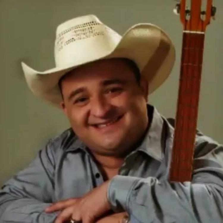 Hector Salazar's avatar image