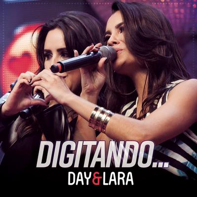 Digitando... (Ao Vivo) By Day e Lara's cover