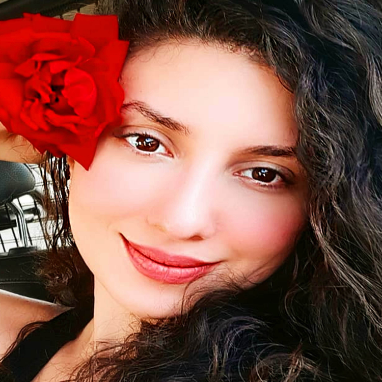 Giulia Mihai's avatar image