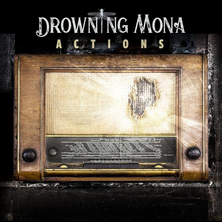 Drowning Mona's avatar image