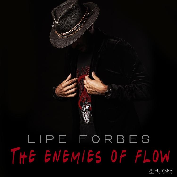 Lipe Forbes's avatar image