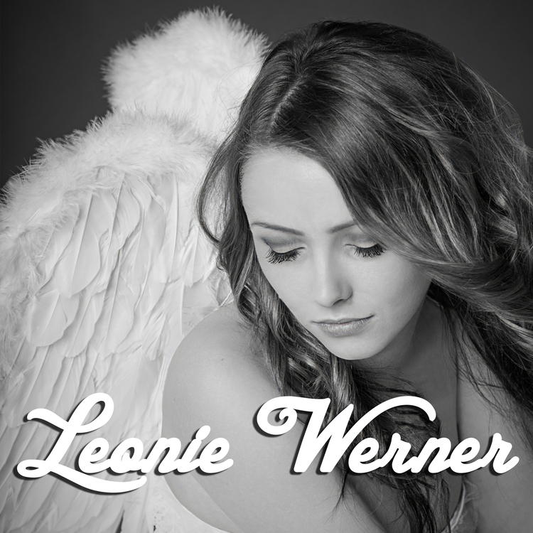 Leonie Werner's avatar image