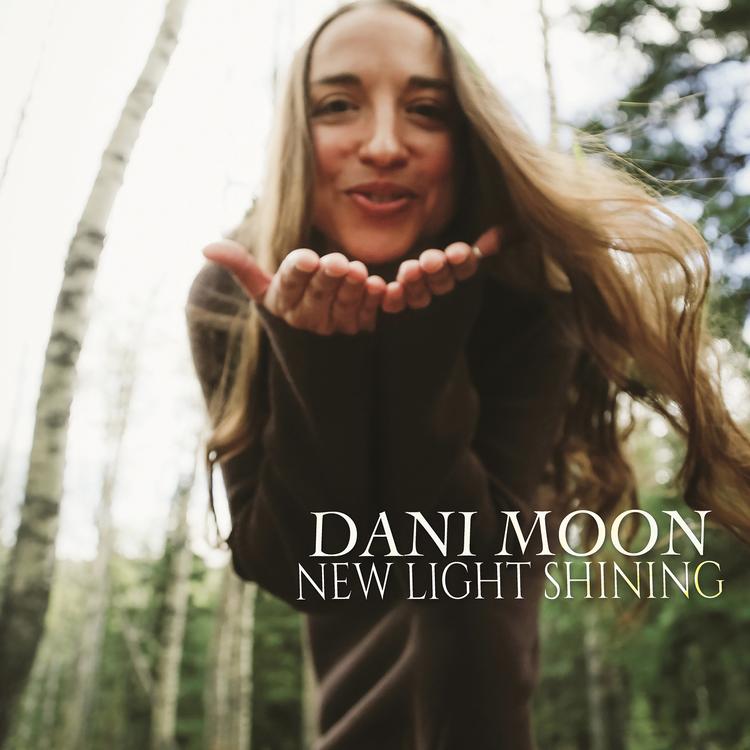 Dani Moon's avatar image