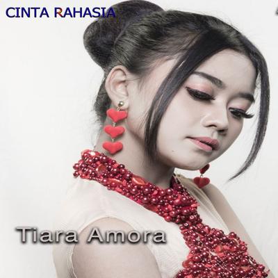 Tiara Amora's cover
