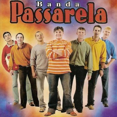 Te Amo e Te Odeio By Banda Passarela's cover