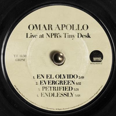 En El Olvido (Live At NPR's Tiny Desk) By Omar Apollo's cover