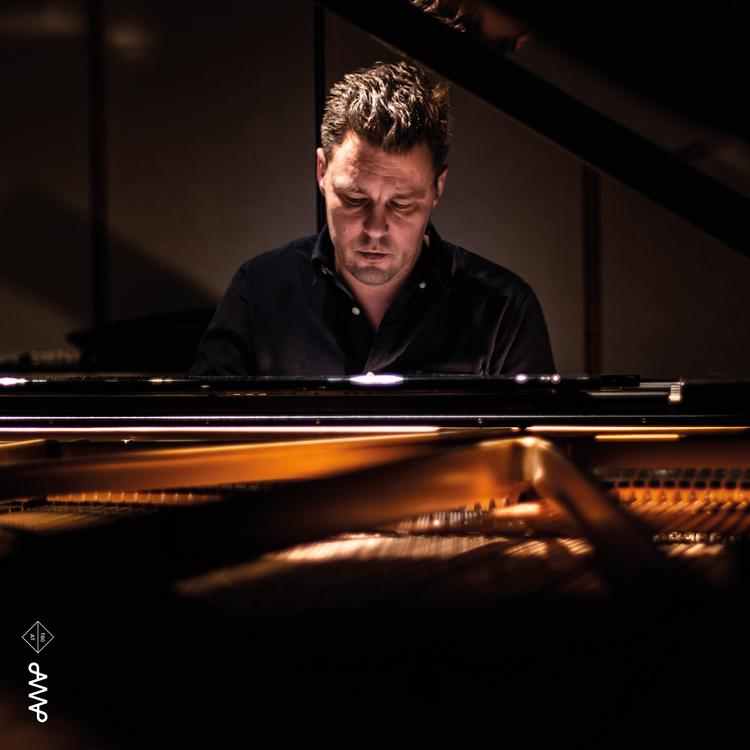 Nicolai Majland Trio's avatar image