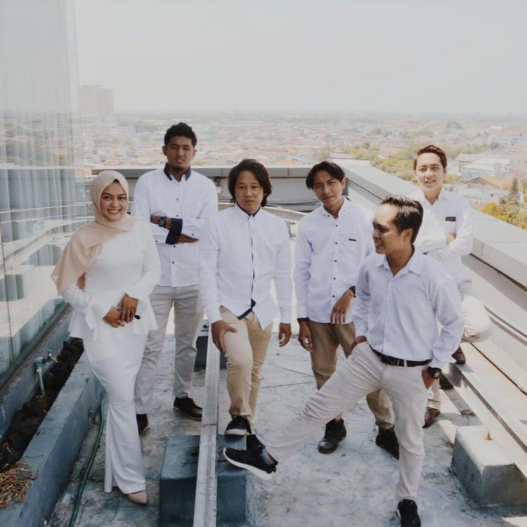 Gudluck Band's avatar image