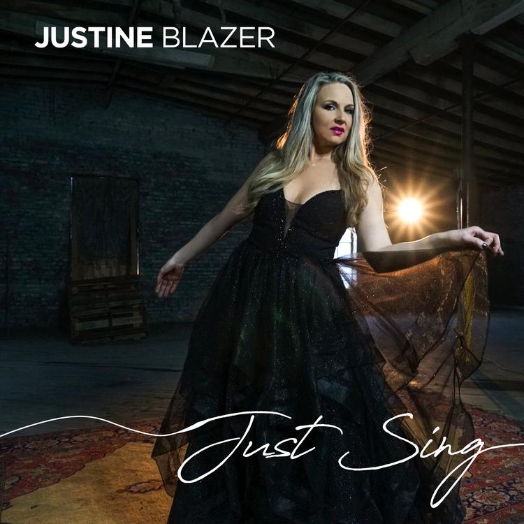 Justine Blazer's avatar image