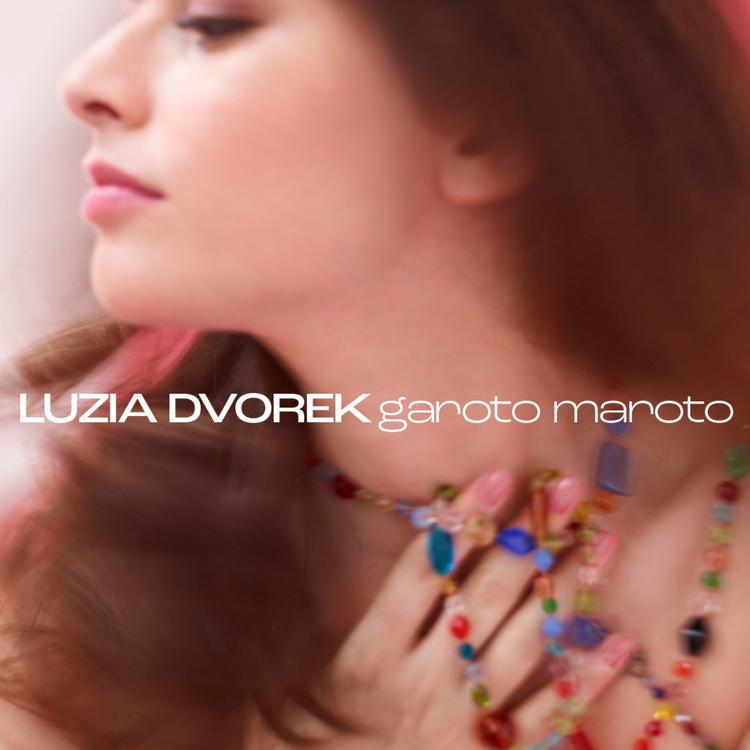 Luzia's avatar image