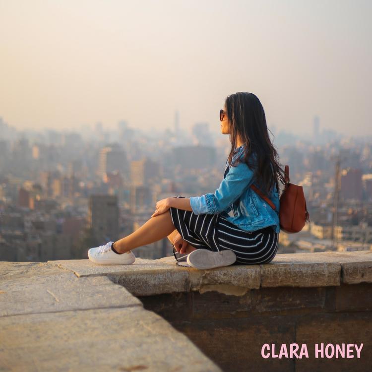 Clara Honey's avatar image