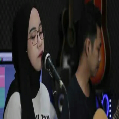 Mencari alasan By Yastami Aulia's cover