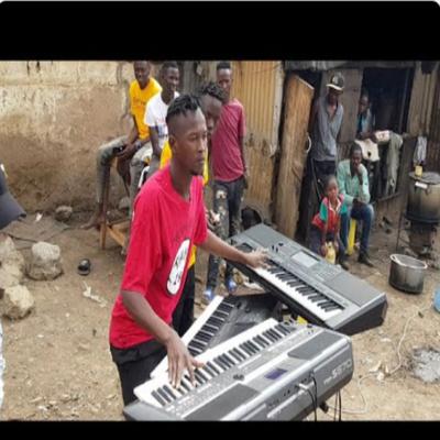 Saviour Bee disciplined a man for misusing keyboard skillfully - piano seben's cover