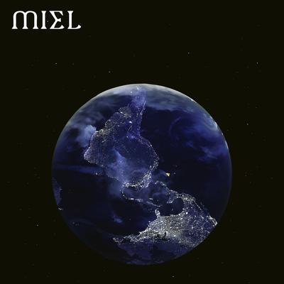 AMOR // QUE BIEN LO BAILA By Miel's cover