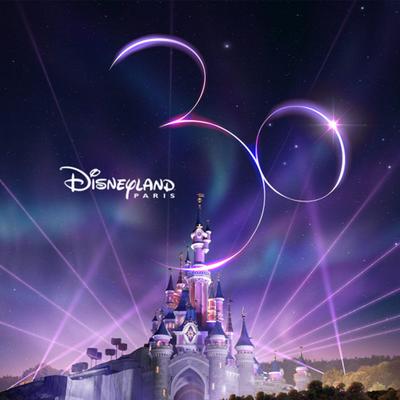 Un Monde QuiS'Illumine By Disneyland Paris's cover