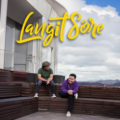 Menyusuri Kenangan By Langit Sore's cover